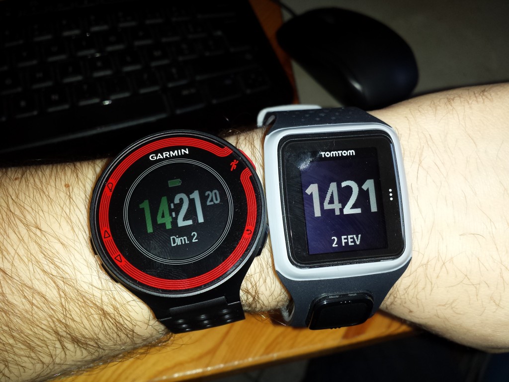 forerunner 220 vs tomtom runner