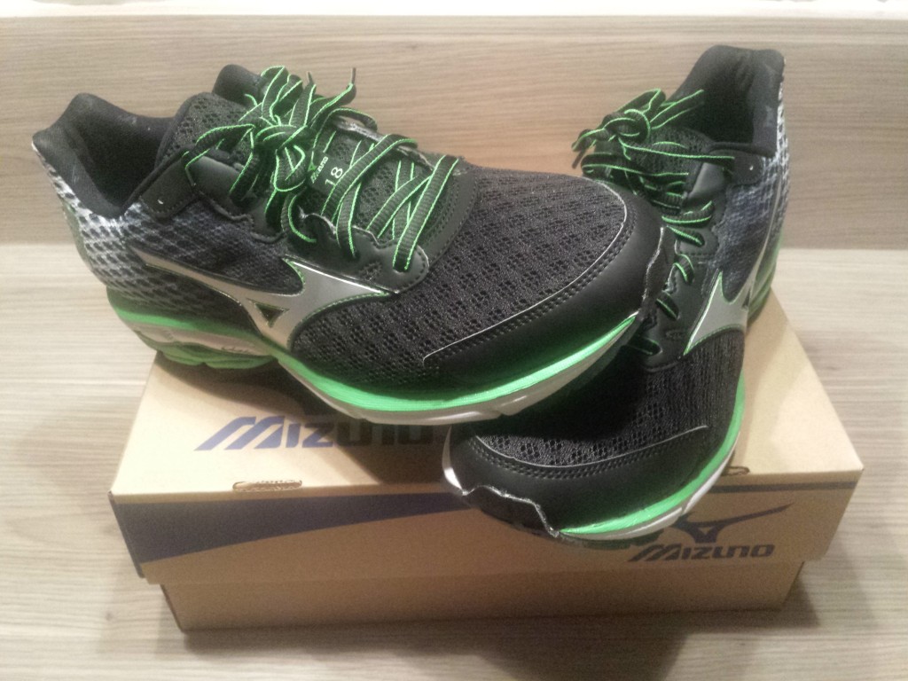 Mizuno Wave Rider 18